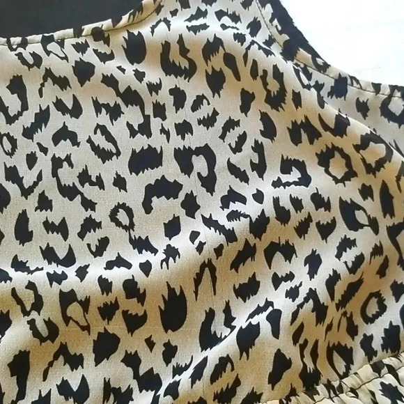 Rue21 Leopard bubble Dress - Picture 3 of 6